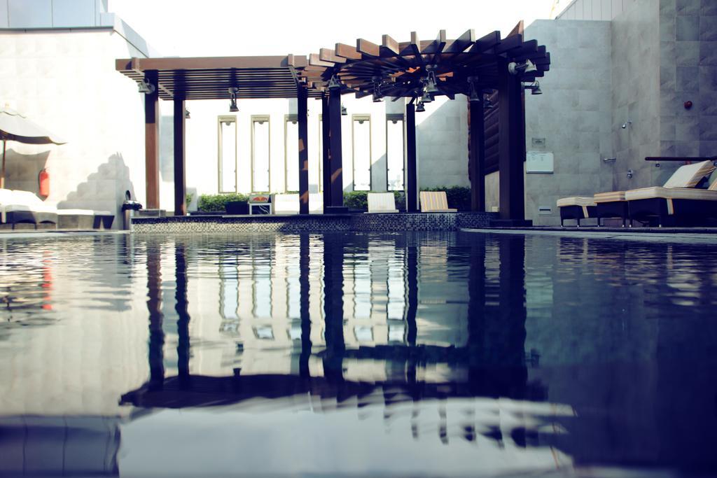 Halo Hotel Dubai Exterior foto