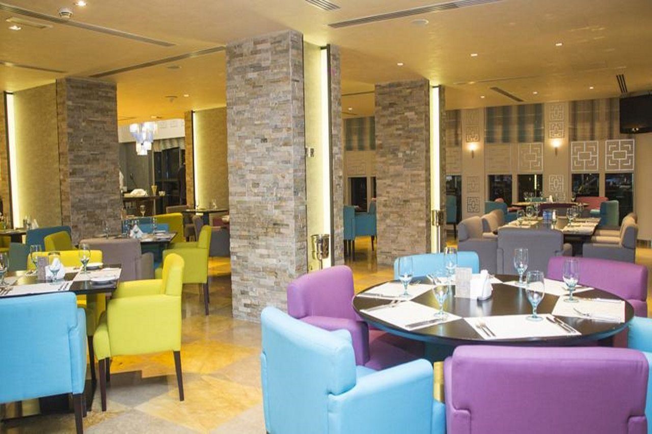 Halo Hotel Dubai Exterior foto